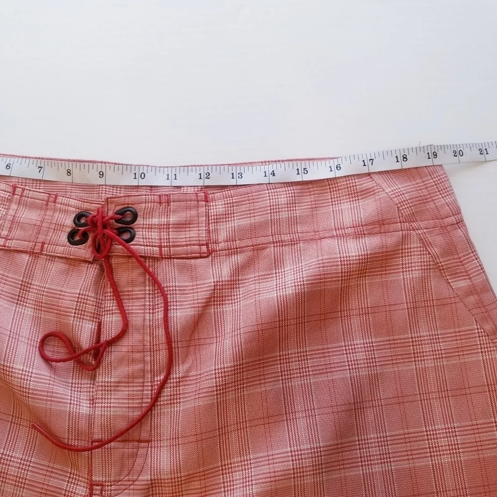 🌸 The North Face | Printed Bermuda‎ Shorts, size 38